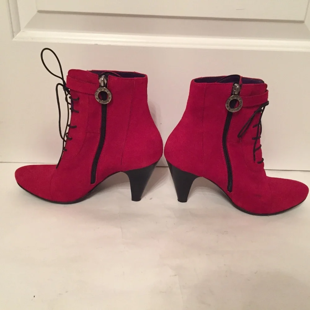 TENTAZIONE BOOTS ANKLE ZIP RED SUEDE ITALY LACE ACCENT HEELS Size 39 8.5